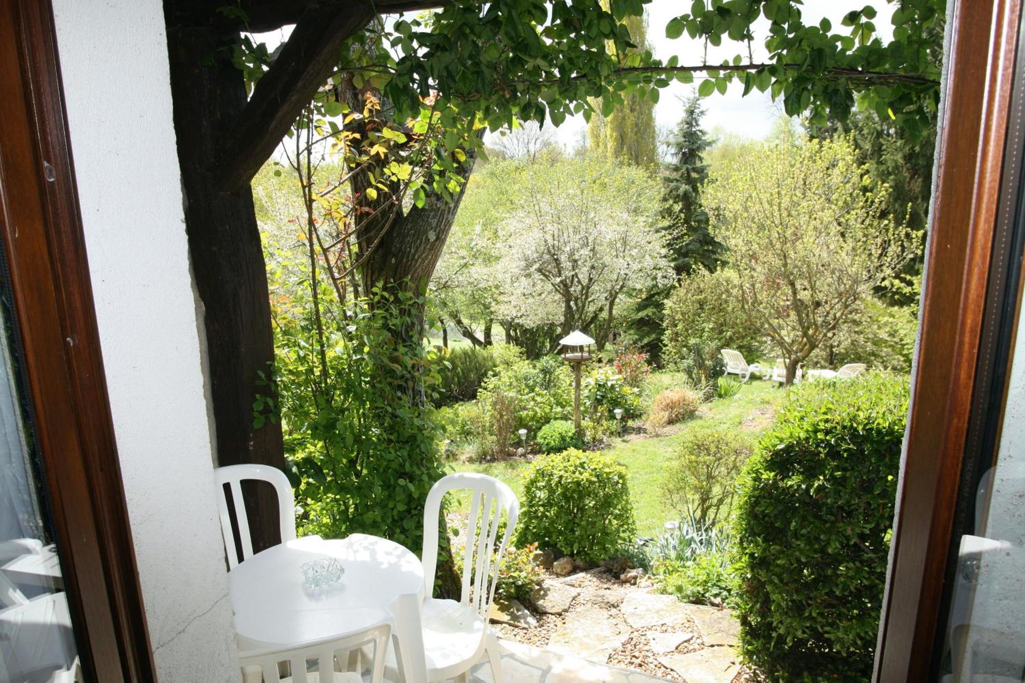 Bed and Breakfast La Maréchalerie Monthodon Exterior foto