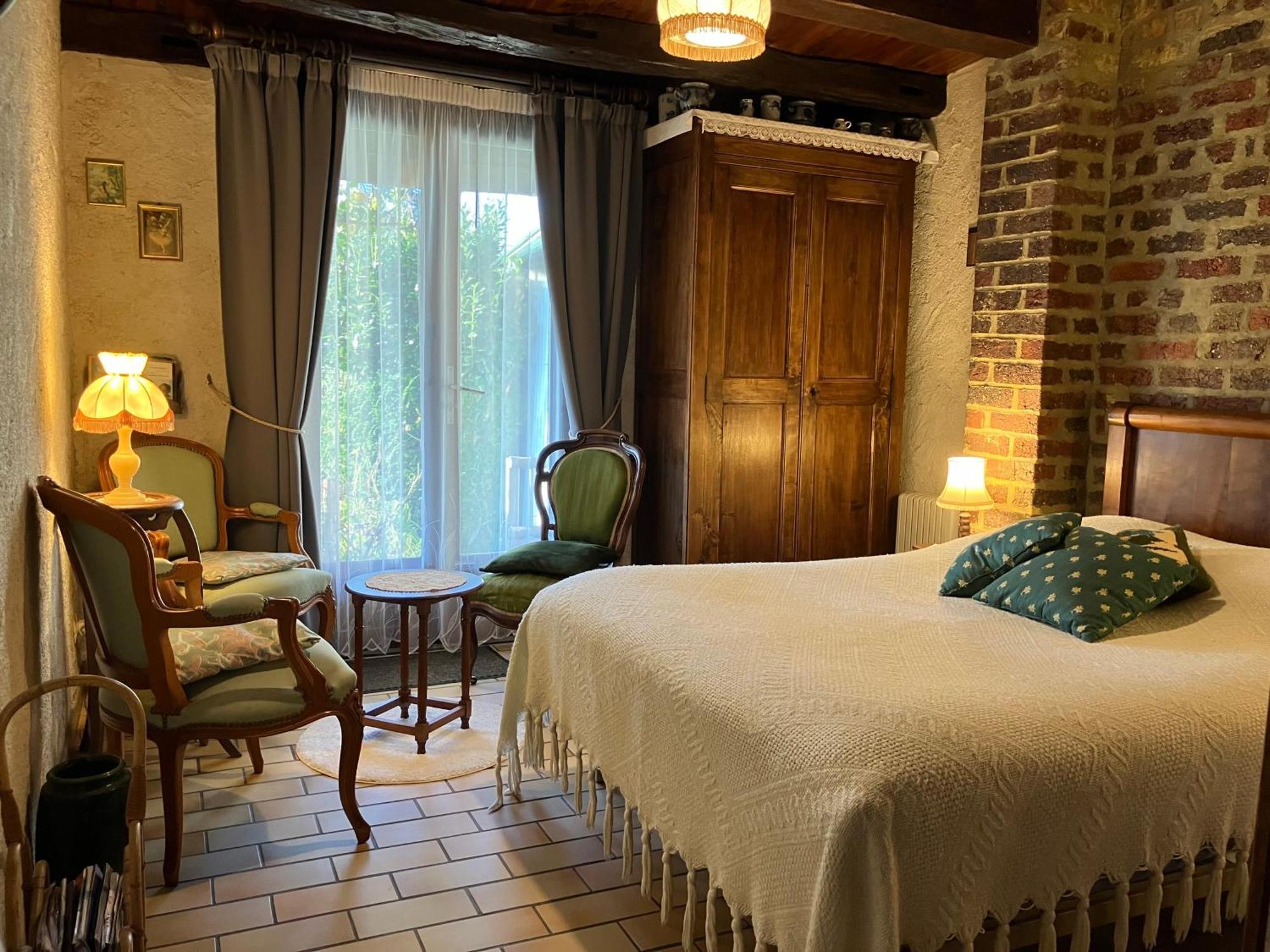 Bed and Breakfast La Maréchalerie Monthodon Exterior foto